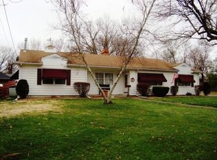 801 S 3rd St, Clinton, MO 64735