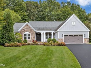 22 Saw Mill Ct, Saratoga Springs, NY 12866
