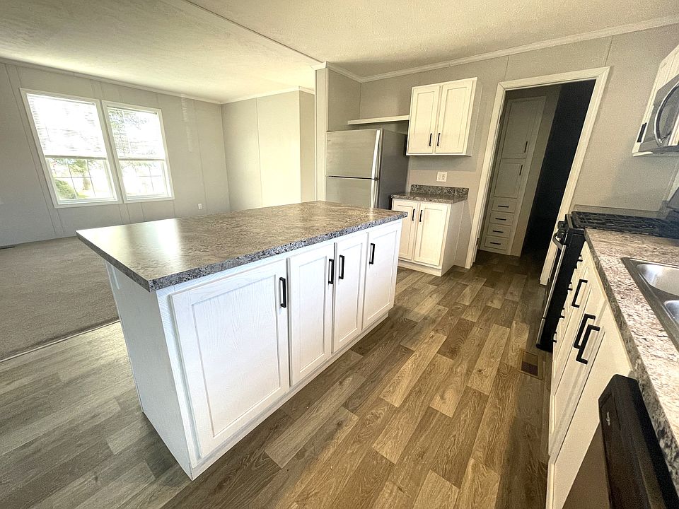 1st image of 73 Ashley Cir #49