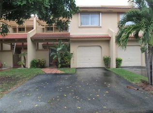 10241 NW 46th St, Doral, FL 33178