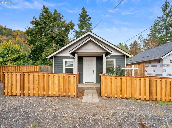 2311 SW 6th Ave, Camas, WA 98607