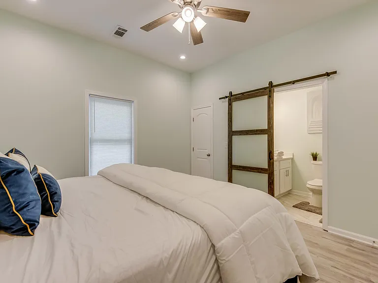 805 Coleman St SW — Photo 11