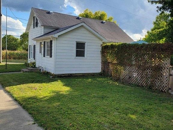 4th image of 207 Cross St