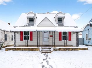 249 Archer Dr, Fairborn, OH 45324