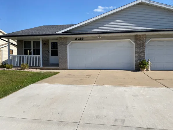 3219 Manitowoc Rd, Green Bay, WI 54311