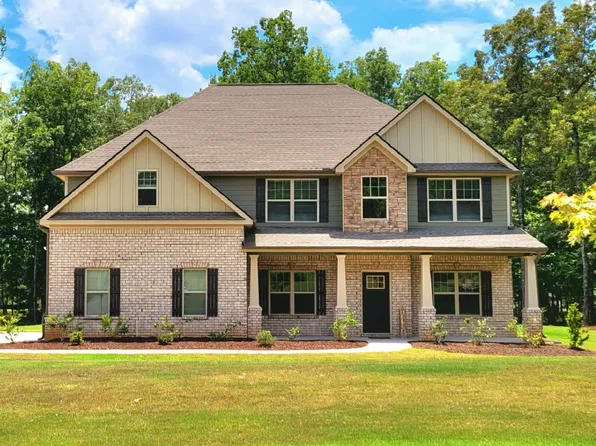 380 Homestead Cir, Forsyth, GA 31029