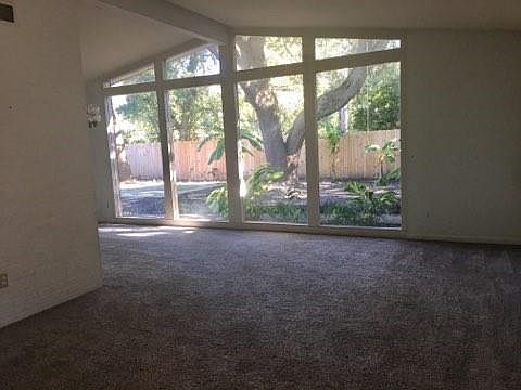 4th image of 3005 Sherwood Dr