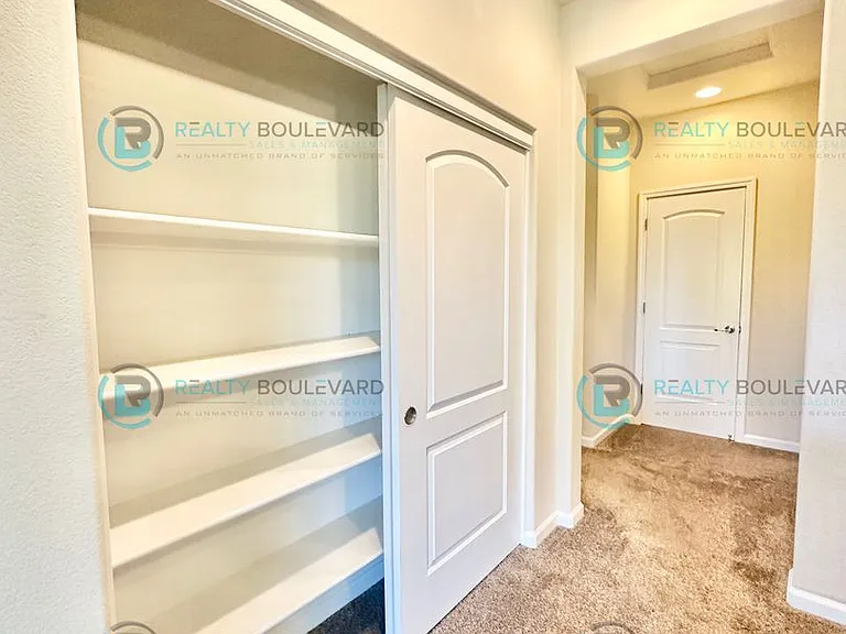 6809 Apus Dr — Photo 28