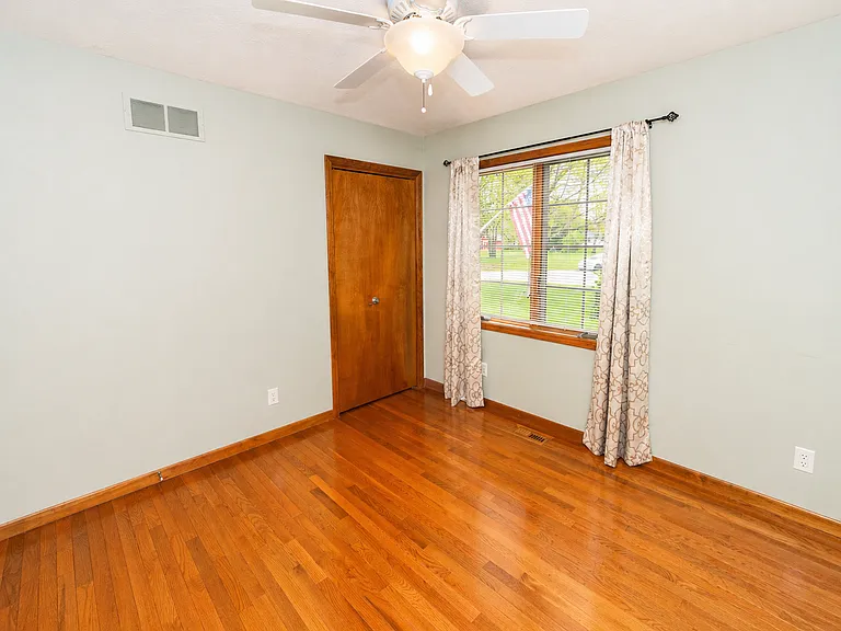 51225 Brandychase W — Photo 13