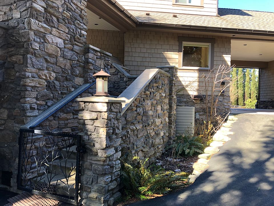 1st image of 6615 Shady Ln SE