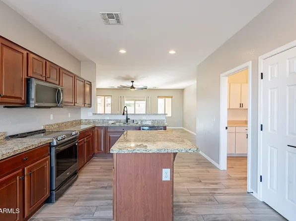 3059 E HAZELTINE Way, Chandler, AZ 85249