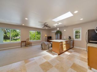 4562 Badger Rd #A, Santa Rosa, CA 95409