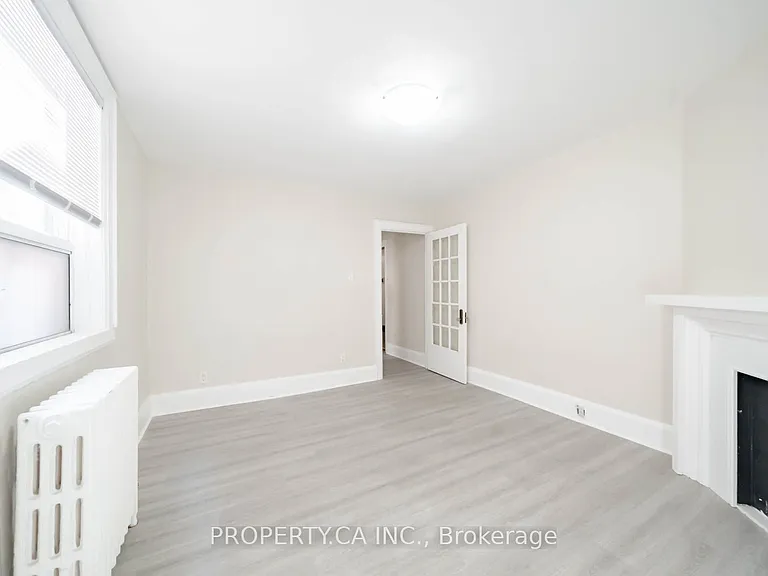 781 Saint Clair Ave W #3 — Photo 4