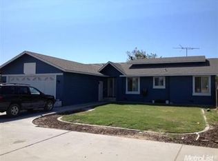 530 W Harding Rd, Turlock, CA 95380
