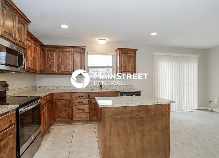 805 Emerson Dr — Photo 6