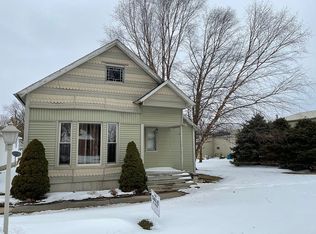 105 E Washington St, Edinburg, IL