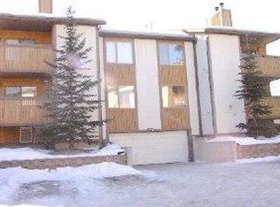 7250 Huntsmen Cir #3-E, Anchorage, AK 99518