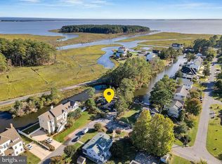 37430 5th St, Rehoboth Beach, DE 19971