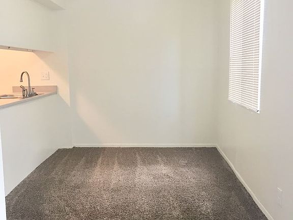 3rd image of 5302 S 900 E APT 1