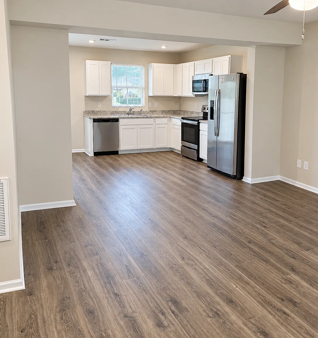 3 bed, 2.5 bath, 1220 sqft, $2,300 — Photo 2
