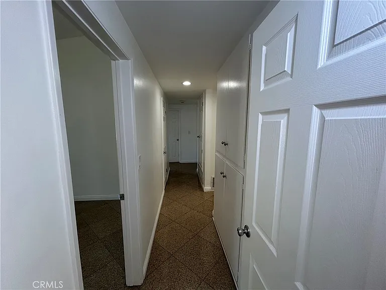 24010 Hatteras St — Photo 24
