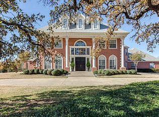 1301 S White Chapel Blvd, Southlake, TX 76092