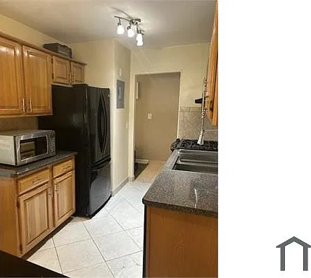 2 bed, $2,400 — Photo 2