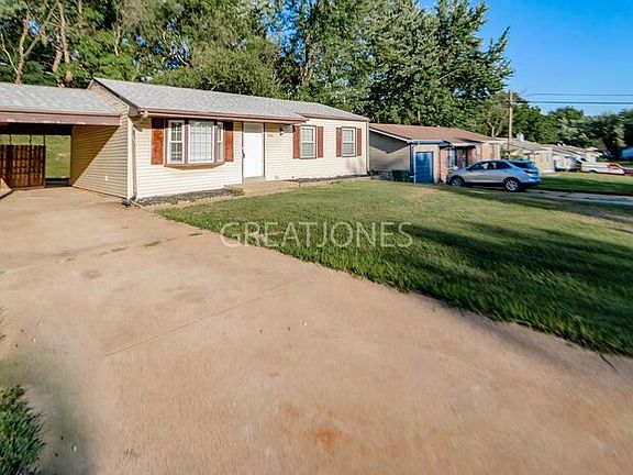 2nd image of 10438 Olney Dr