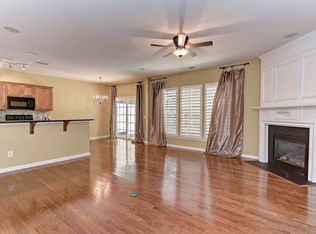 10218 Blakeney Preserve Dr, Charlotte, NC 28277