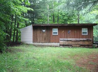 487 E River Rd, Huntington, MA 01050