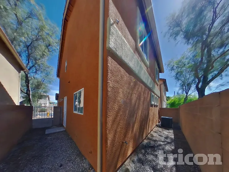 5291 Shreve Ave — Photo 16