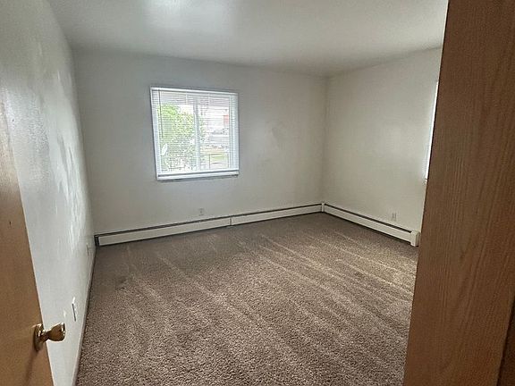 4th image of 29 Alexander Ave APT 211