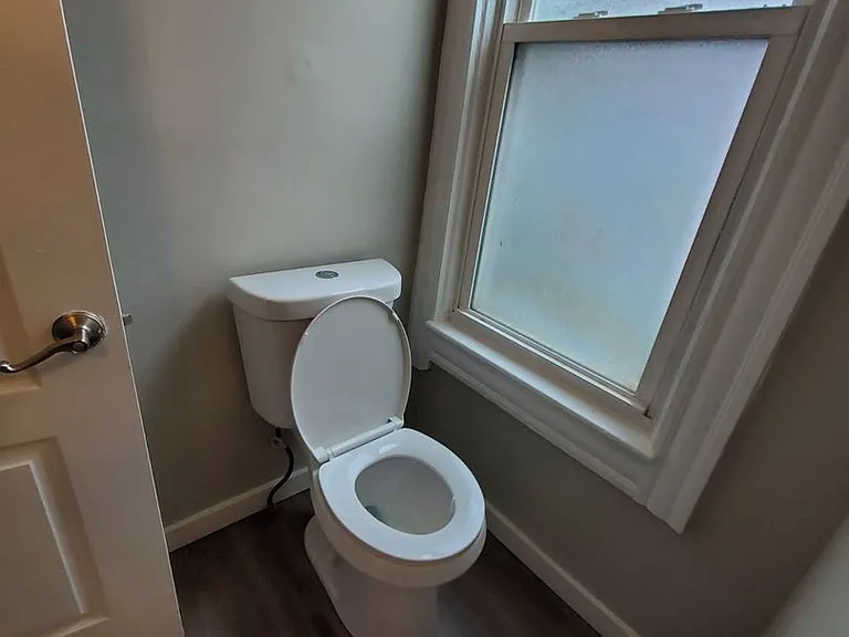 4216 Clybourne Ave — Photo 20