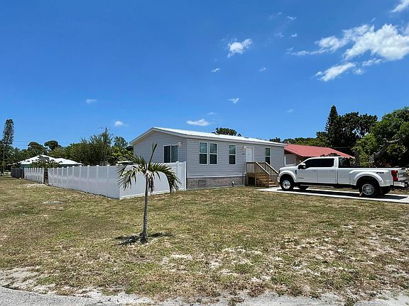 4th image of 5277 SE Driftwood Avenue