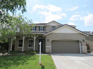 1353 Edelweiss Dr, Beaumont, CA 92223