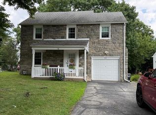23 W Woodland Ave, Springfield, PA 19064