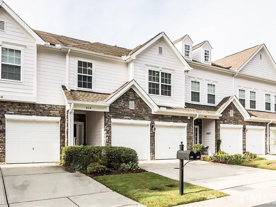 1st image of 410 Bartlett Cir