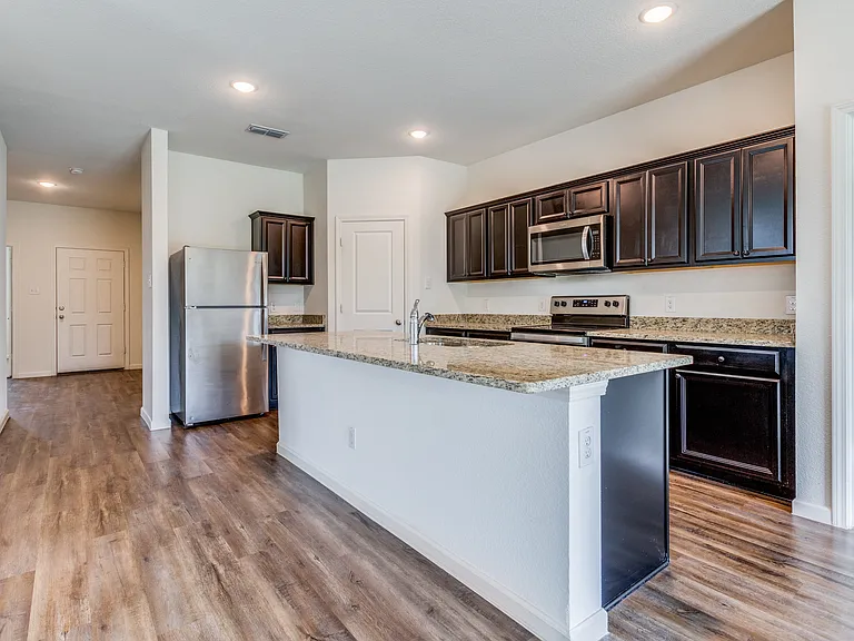 825 Cherry Blossom St — Photo 6