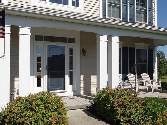 2nd image of 128 Woodgreen Dr