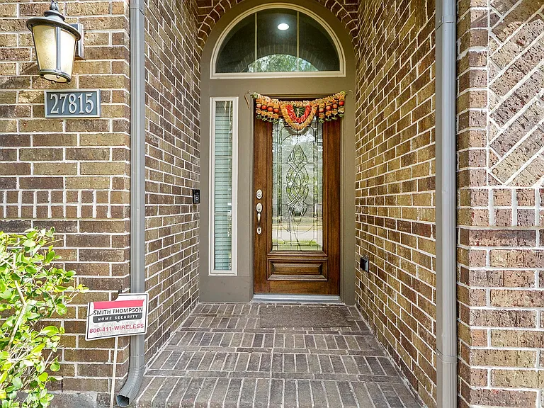 27815 Colonial Point Dr — Photo 5