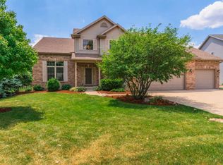 2208 Revere Rd, Bloomington, IL 61705