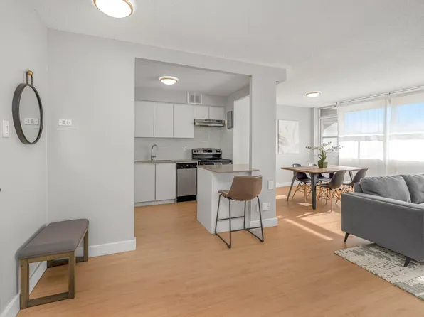 25 Rambler Dr, Brampton, ON L6W 1E4