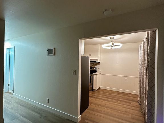 4th image of 3248 Prentiss St APT 2