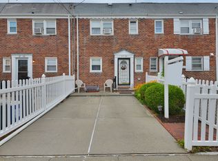 4706 210th St, Bayside, NY 11361