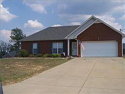 1st image of 512 Hackney Dr