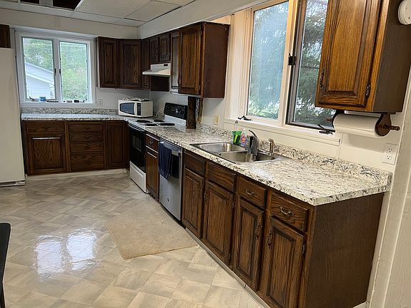 3rd image of 4103 W 7th St