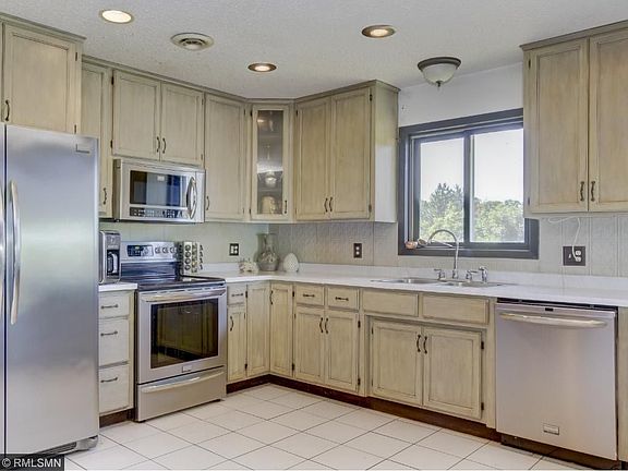 4th image of 27766 Yellow Pine St NW