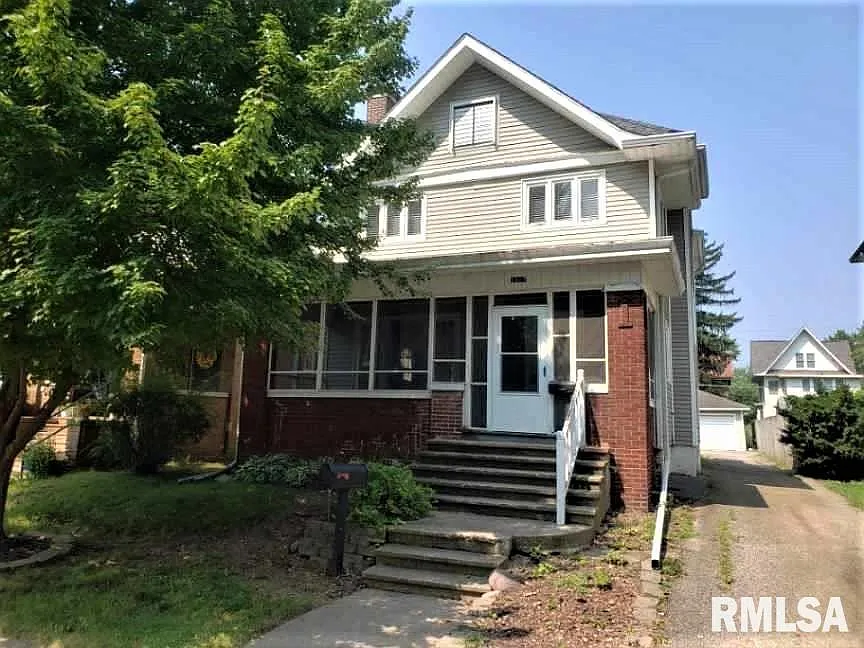 1317 N Elmwood Ave photo 1
