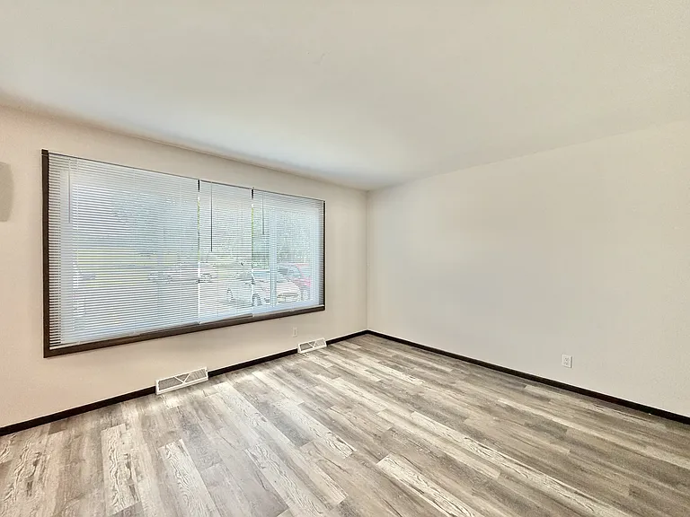 117 York Rd #2 — Photo 5