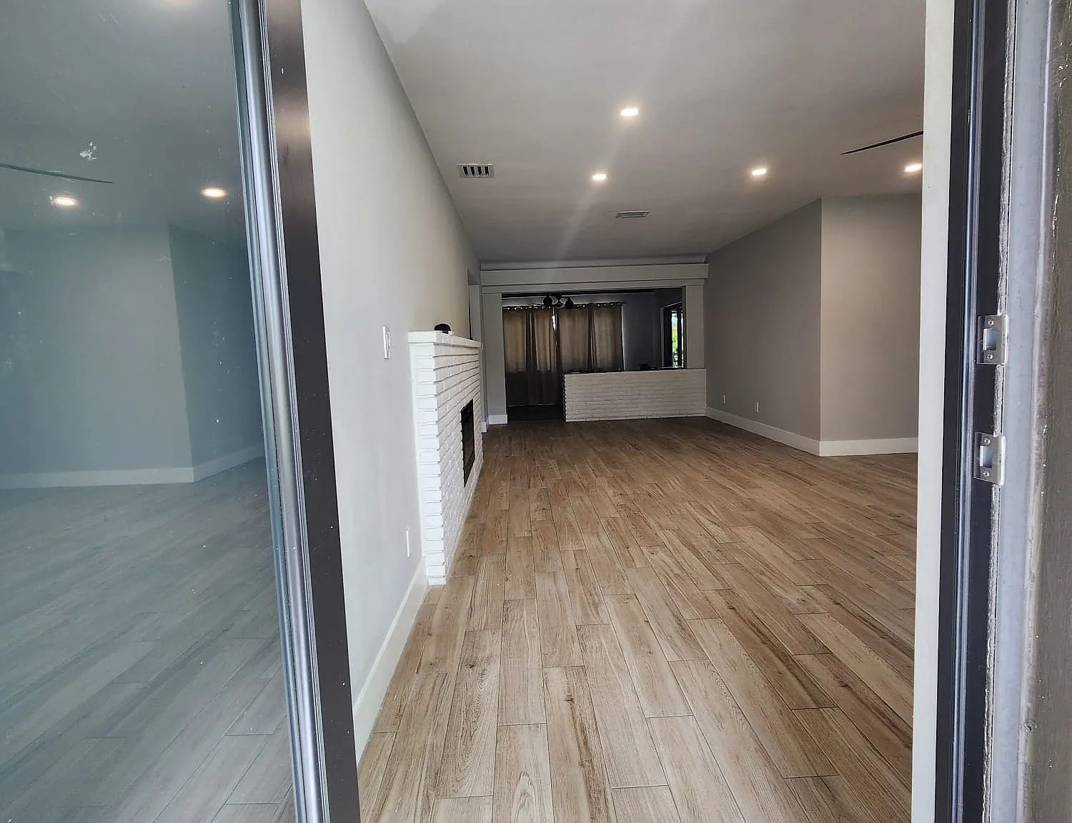 603 N 31st Ct — Photo 2